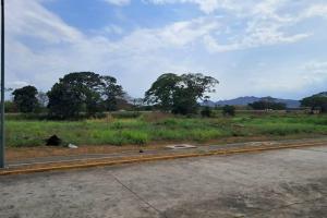 Terreno con Zonificacion Comercial en San Diego Carabobo