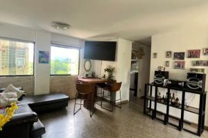 Amplio apartamento en Res. Kerdell Valencia Carabobo en Venta