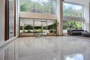 Kopie von Kopie von Kopie von Kopie von Venta de Excelente apartamento de 111 m ² en la Urb. La trigaleña , Valencia.